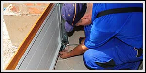 Interstate Garage Door Service Aurora, IL 630-283-6820 - installation